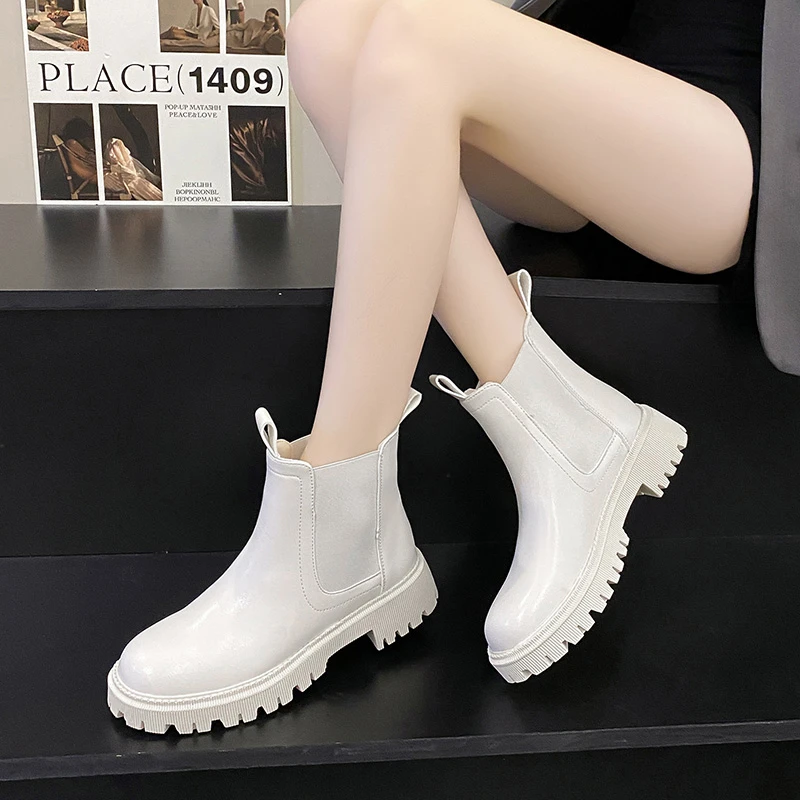 2024 Autumn and Winter Chelsea Boots for Women Casual Non-Slip Leather Boots Waterproof British Style Women's Mid-calf Boots