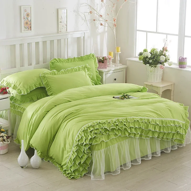 

Korean Princess Duvet Cover 4 Piece Set Solid Color Ruffles Lace Quilt Cover And Pillowcase For Girl Woman Romantic Bedspread