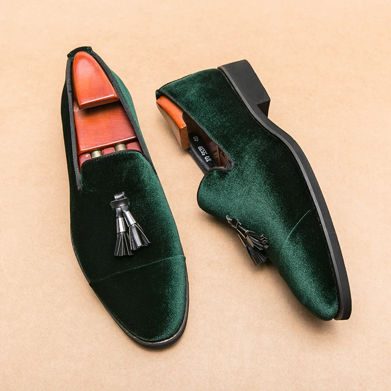 Suede Green Loafers Men Slip-on Tassel Soft Leather WeddingShoes
