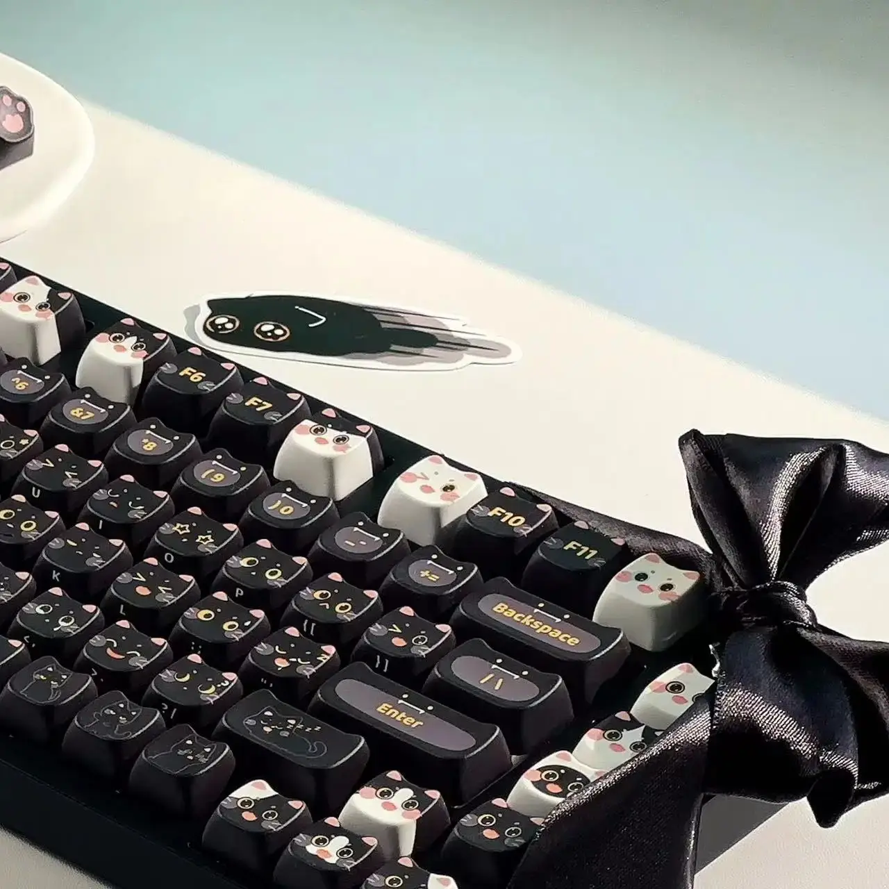 Gato Preto Cabeça Mao Cartoon Keycap Grupo Bonito Pet Gato e Cão Padrão Pbt Teclado Mecânico Faça Você Mesmo Presente de Ano Novo - Imagem 2