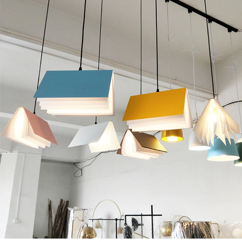 

Personalized Creative Home Decor Chandeliers LED Books Modeling Reading Light Modern Art Library Physical Store Book Chandelier