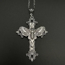 Elegant Gothic Victorian - Style Floral Filigree Moth Necklace Pendant - Exquisite Gift (1)