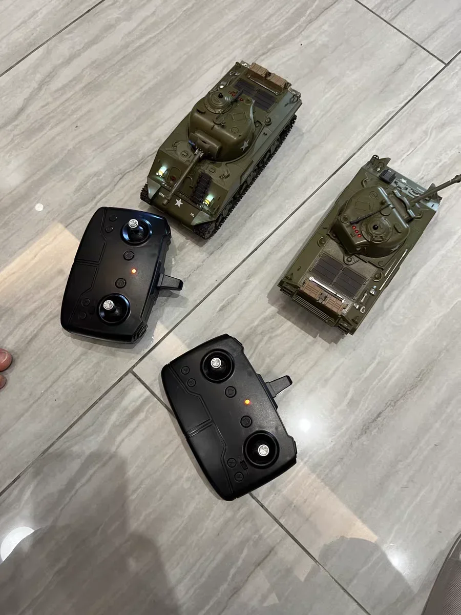 1/30 탱크 Henglong Sherman Vs Pershing 적외선 배틀 탱크, 2.4ghz RC 배틀 팬저 리모컨, 미국 패션 모델 탱크 장난감