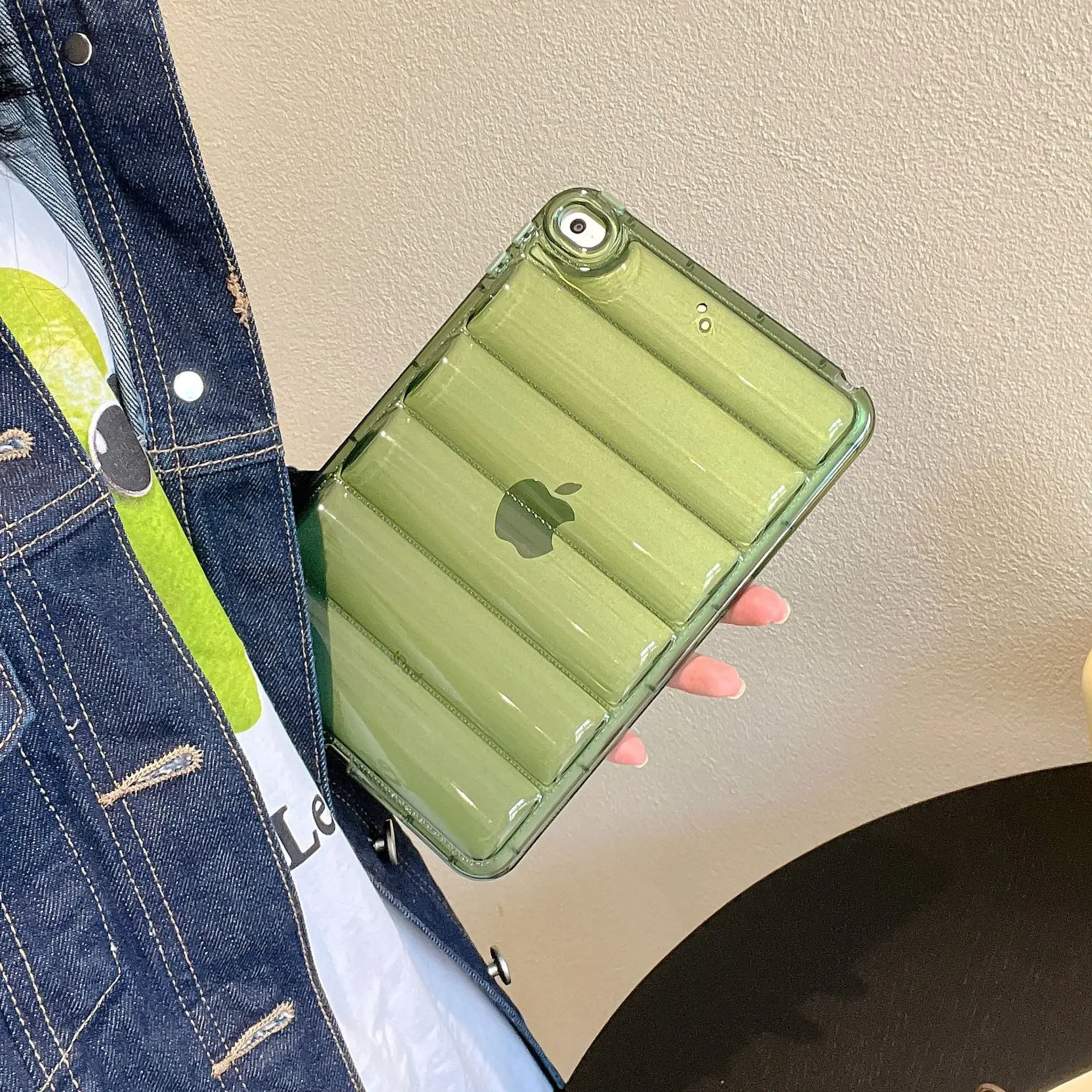 Transparent Soft Tablet Cover Case for iPad - Enhanced Protection and Sleek Design