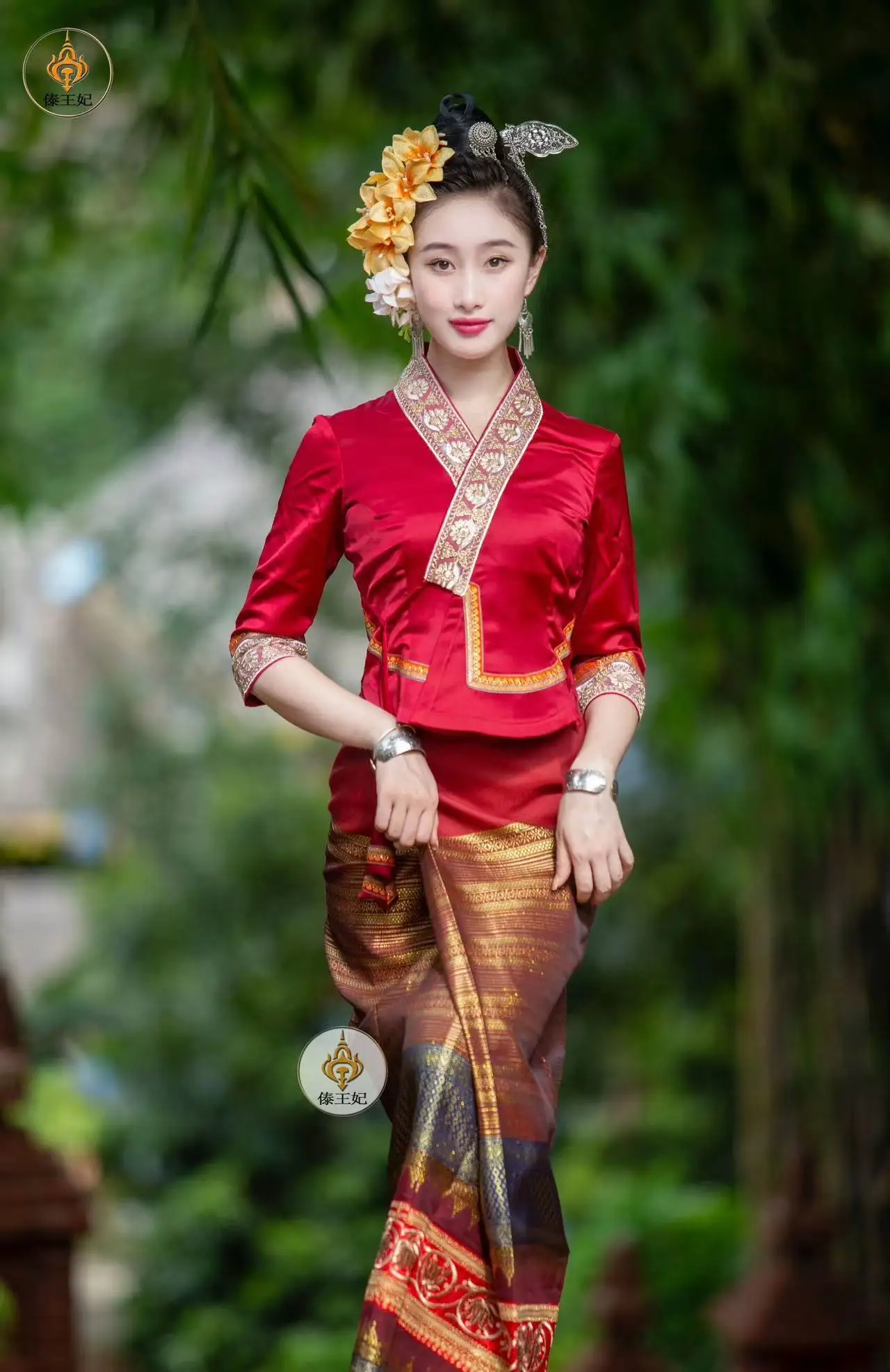 

Chinese Dai Ethnic Traditional Dress Daily Work Retro traditional Southeast Asian style temperament slim-fit suit