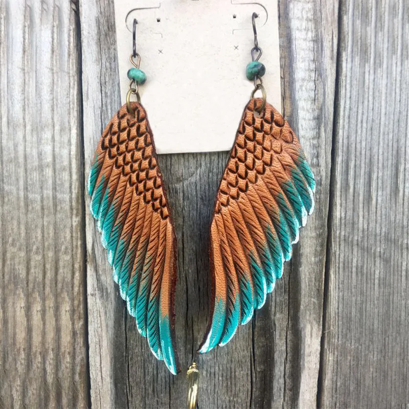 

Exaggerated Beautiful Leather Wing Earrings Vintage Two Tone Metal Carving Pattern Hang Drop Earrings Vintage Jewelry