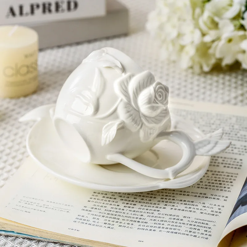 

Hand Pinched Flowers Ceramic Cup Saucer European Embossed Three-dimensional Ceramic Fruit Plate Home Restaurant Decoration