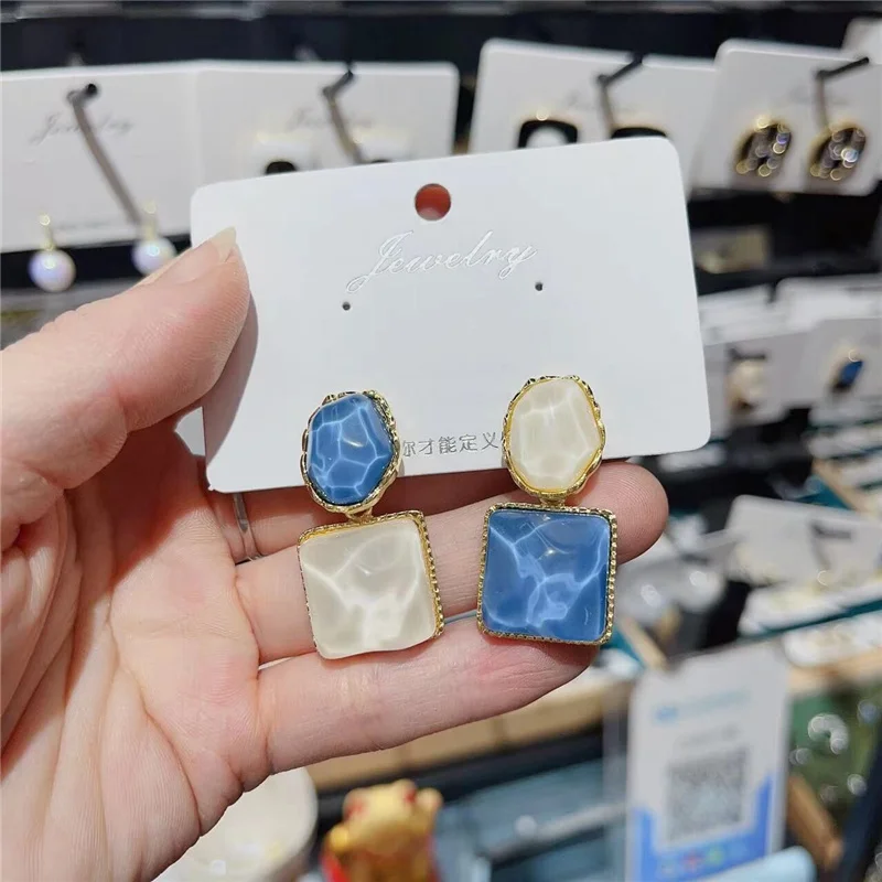 Vintage Resin Geometric Drop Earrings for Women Charms Pendant Jewelry Party Gifts New Fashion dangle earrings drop earrings pendant earrings long earrings dome teardrop earrings