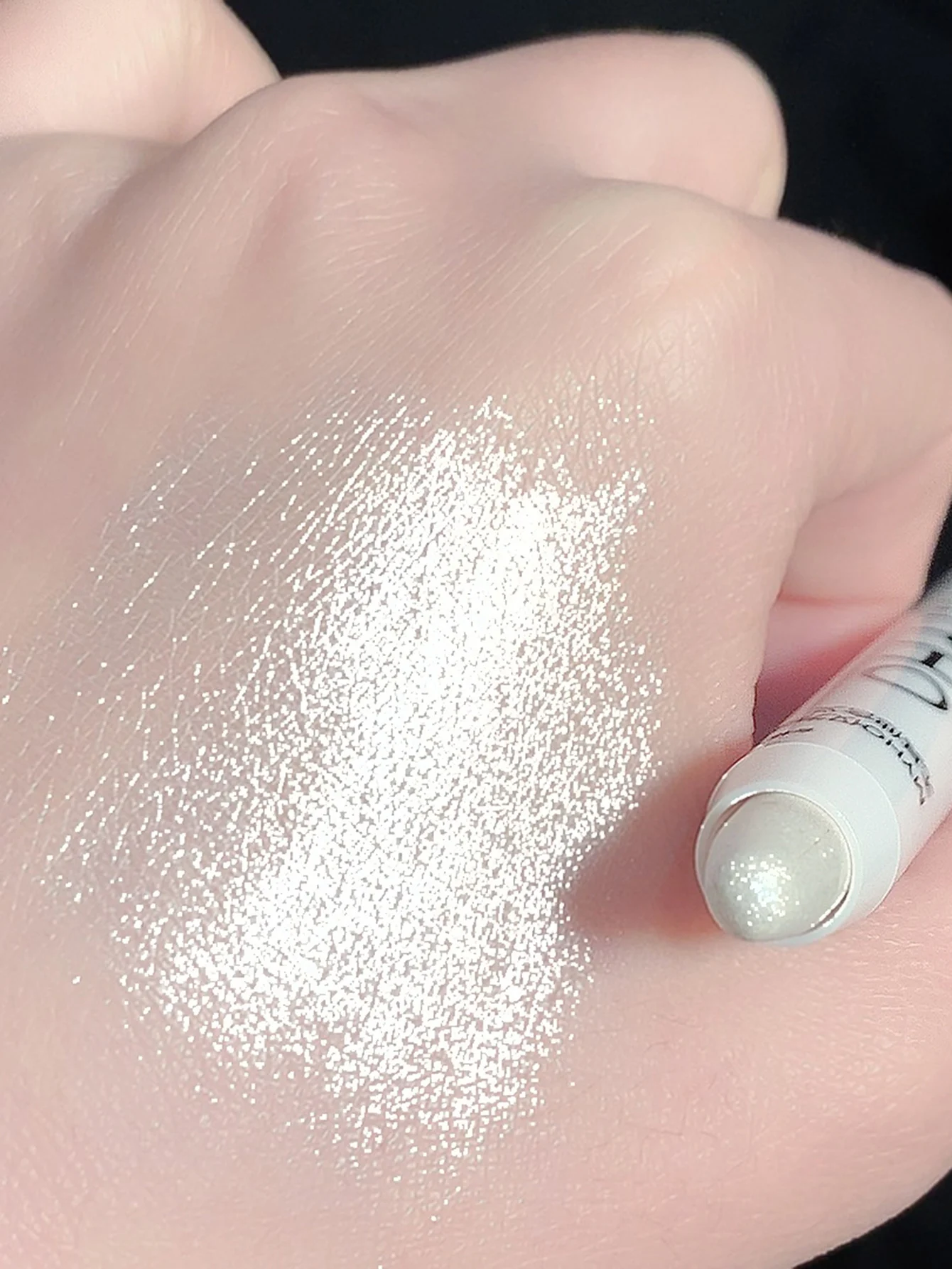 Star Diamond Highlighter Pen Series 608 Highlighter Eye Head Brightening Silkworm Pen Flash Eyeshadow Pen Matte White Pearl 5