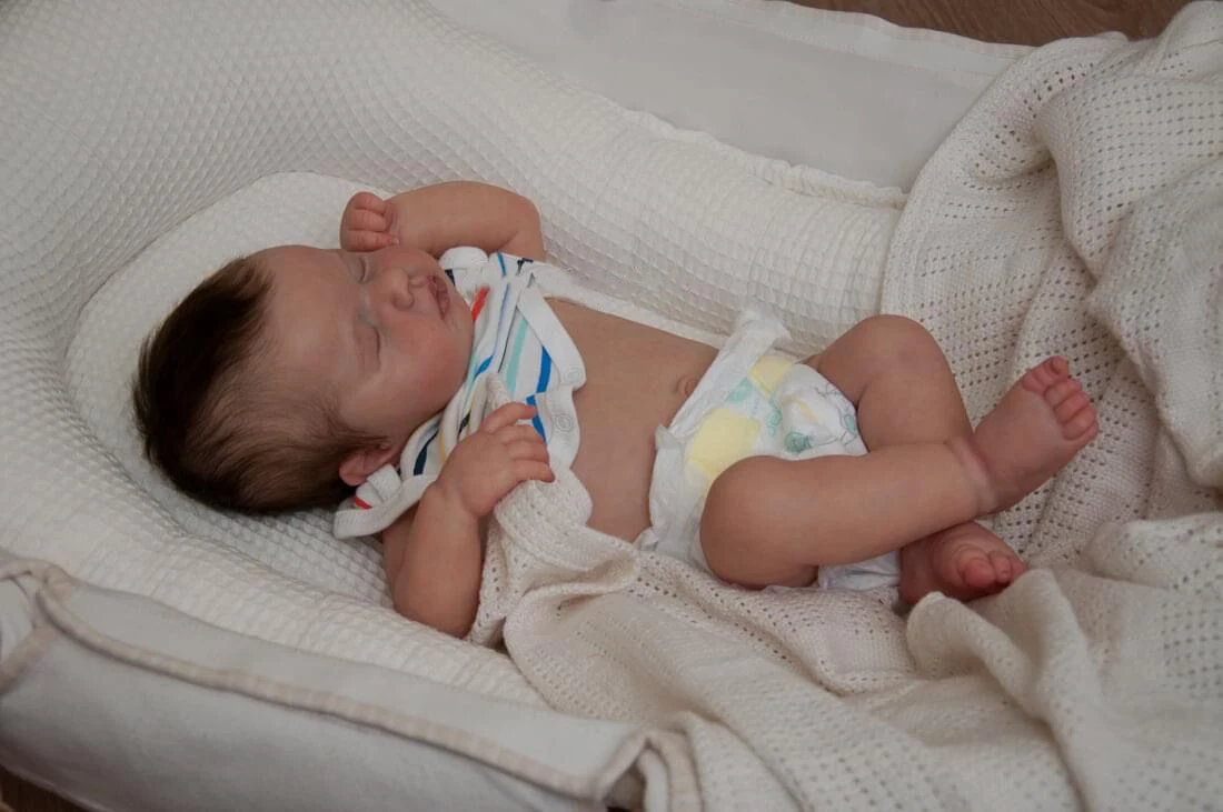 NPK 45CM Newborn Baby Doll Reborn Loulou Asleep Soft Cuddly Body Lifelike 3D Skin with Visible Veins High Quality Handmade Doll 2