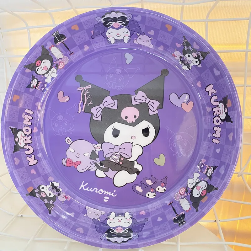 Just realized that the kuromi and my melody fruit pins are different c