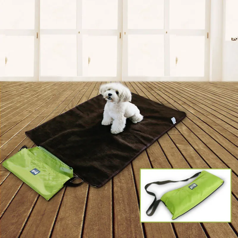 

New Outdoor Pet Dog Blanket Folding Storage Portable Pet Pad Waterproof Dog Car Seat Cover Warm and Dirt Resistant Dog Mat
