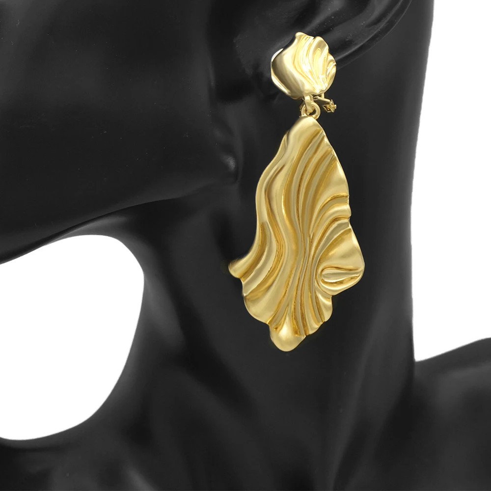 Dubai Gold Color Earrings Long Drop Copper Earrings For Women Hollow out Round Earring Daily Wear Gift Party Gift