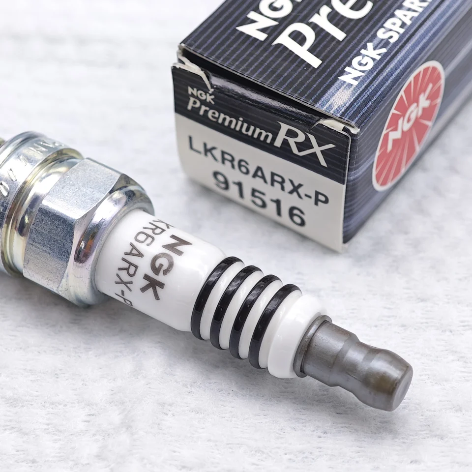 送料無料 NGK プレミアムRXプラグ　LKR6ARX-P 3本セット