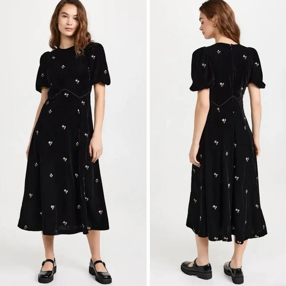 

High quality! Early Spring Embroidery Small Flower Black Velvet Velvet Midi Dresses Bubble Sleeve Dresses