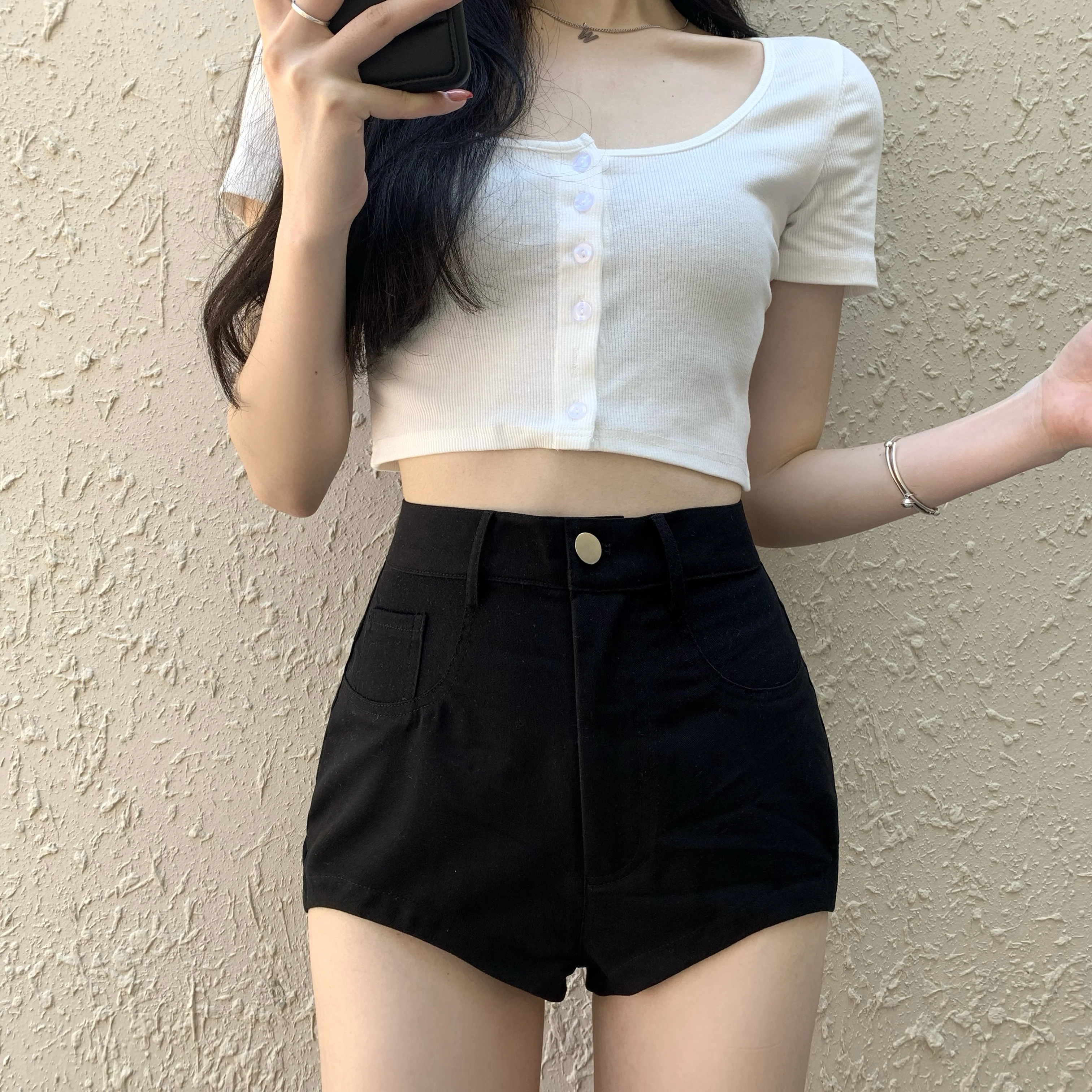 2022 Sexy Summer Fashion High Waist Slim Shorts Female  Beach Streetwear Buttons khaki shorts