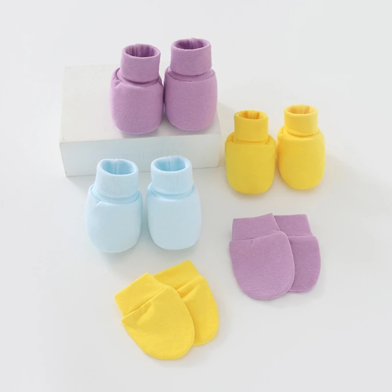 child safety seat Baby Anti Scratching Cotton Gloves Infant Hat Set Newborn Face Protection Scratch Mittens Breathable Cotton Warm Cap Baby Bonnet accessoriesbaby eating 