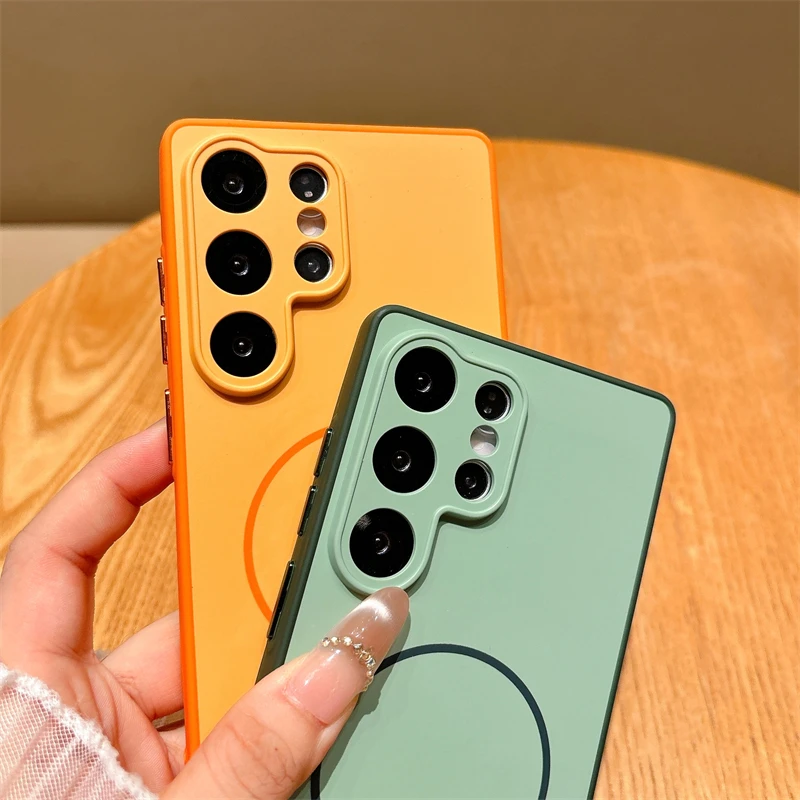 Luxury Magnetic Wireless Charging Case with Matte Bumper Cover