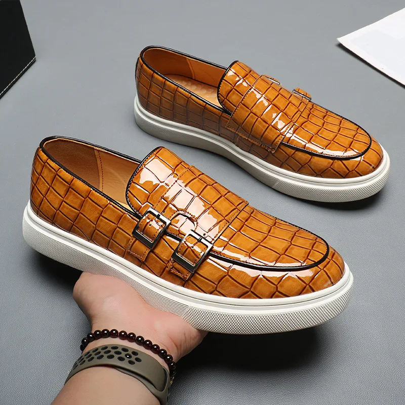 

Men's Casual Shoes Crocodile Grain Leather Men Fashion British Style Loafers Mens Slip-on Outdoor Flats Monk Shoes