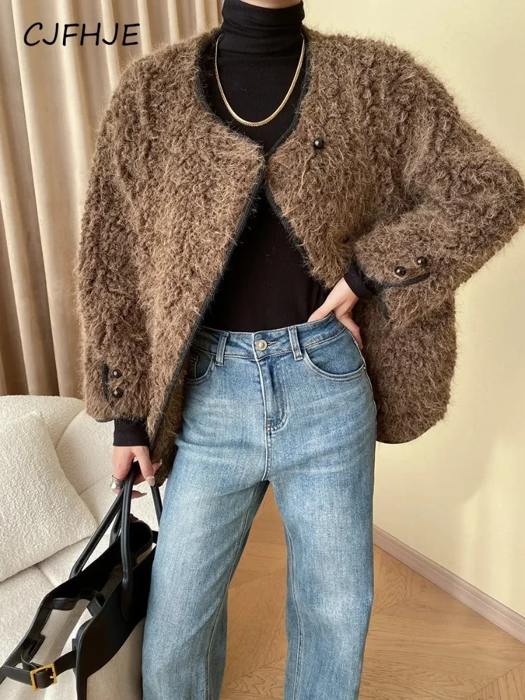 

CJFHJE Winter Women's Round Neck Faux Fur Thickened Coat Female Warmth Mid Length High Quality Jackets Lady Long Sleeved Jacket