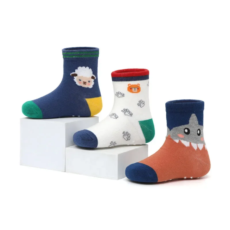 6 Pairs Boys' Non-Slip Socks – Cute Cartoon Pattern Kids Socks, Breathable Comfortable for Indoor & All Seasons