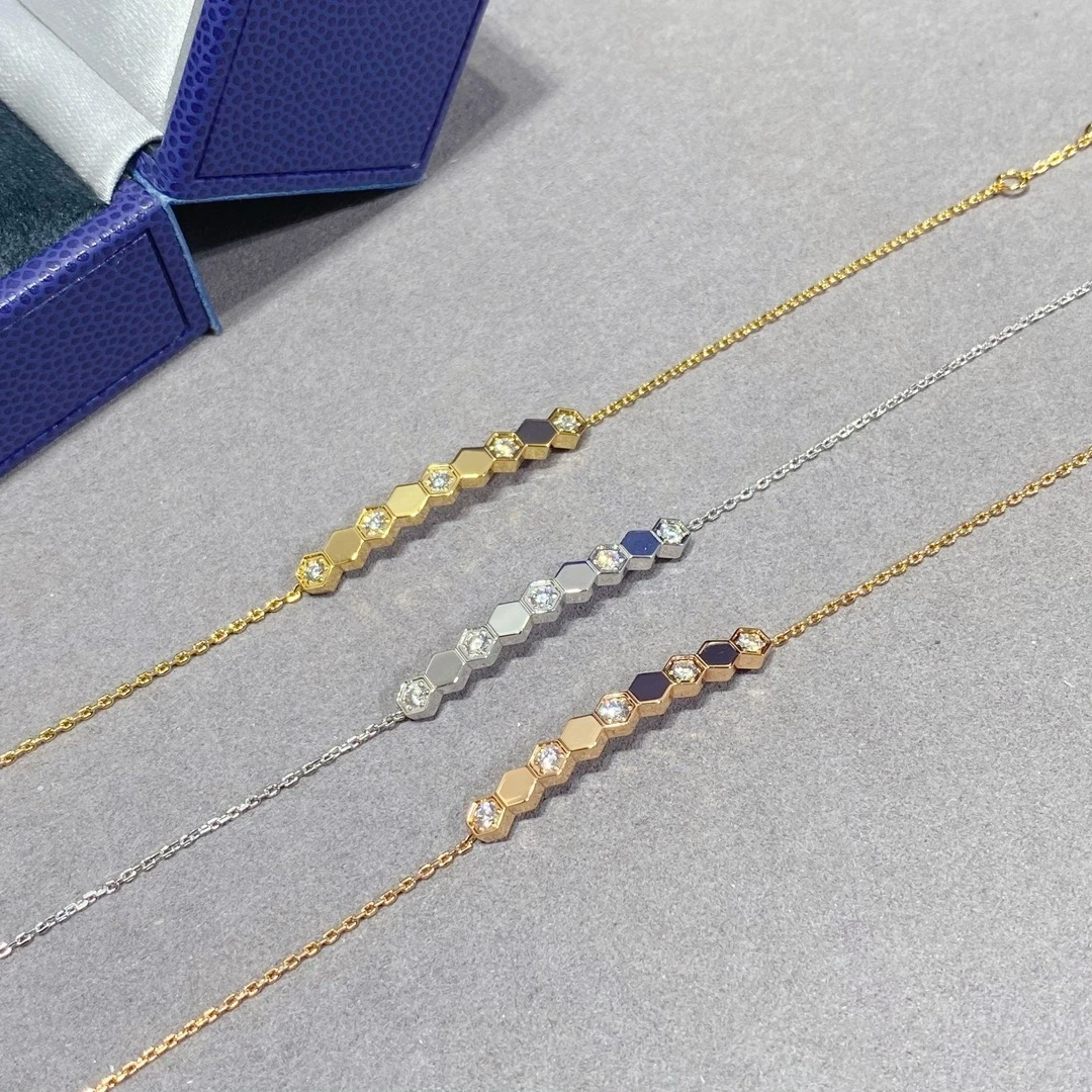   ̾Ƹ  , Ŭ м 귣, ȸ Ÿ ־,  