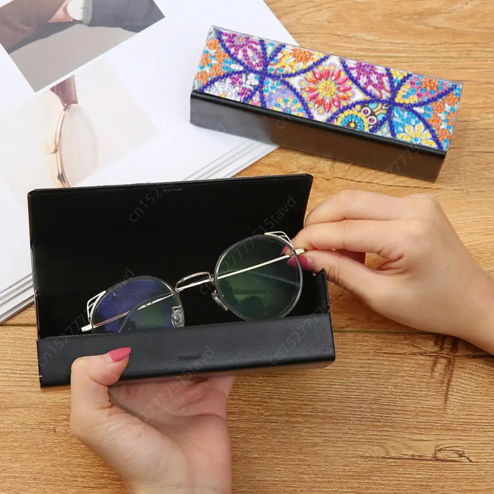 DIY Diamonds Painting Box Crystal Leather Glasses Case Handmade Art Crafts Creative Funny Handcrafts Portable for Christmas Gift diamond painting diamond painting accessories