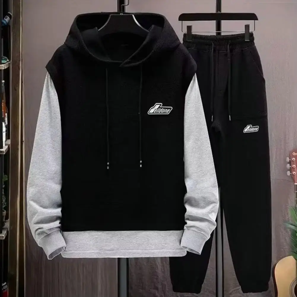 Рисунок 4 - Мужской демисезонный костюм в стиле пэчворк