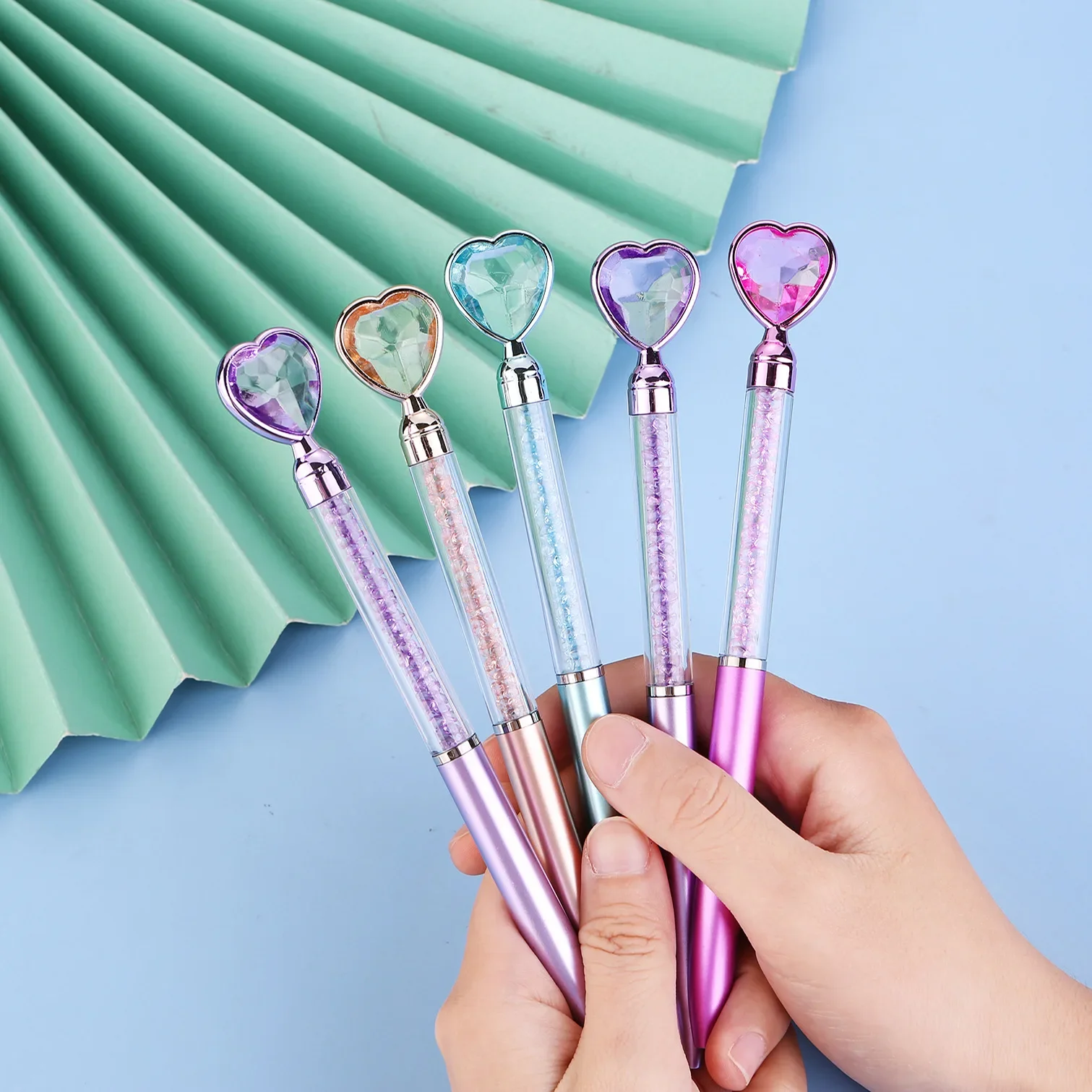 4Pcs/Lot Creative Diamond Love Heart Ballpoint Pen Colorful Crystal Gem Rotating Gel Pens Cute School Stationery Office Supplies gel pens ballpoint pen ball point pen