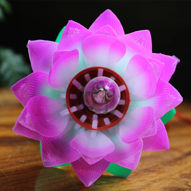 Exquisite Lotus Lamp for Buddhist Temple Decoration and Worship Ceremonies