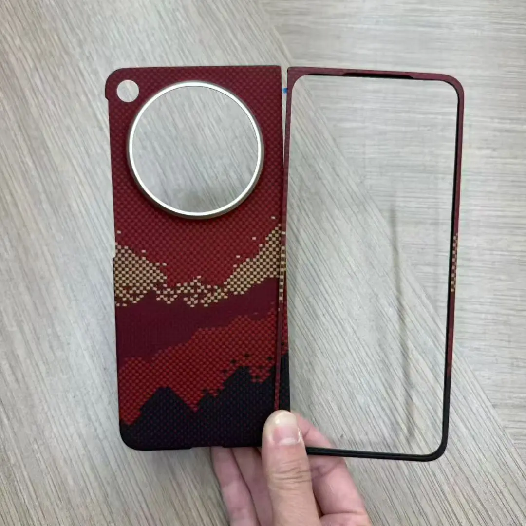 Ultra-Thin Aramid Fiber Kevlar Carbon Case with MagSafe Compatibility
