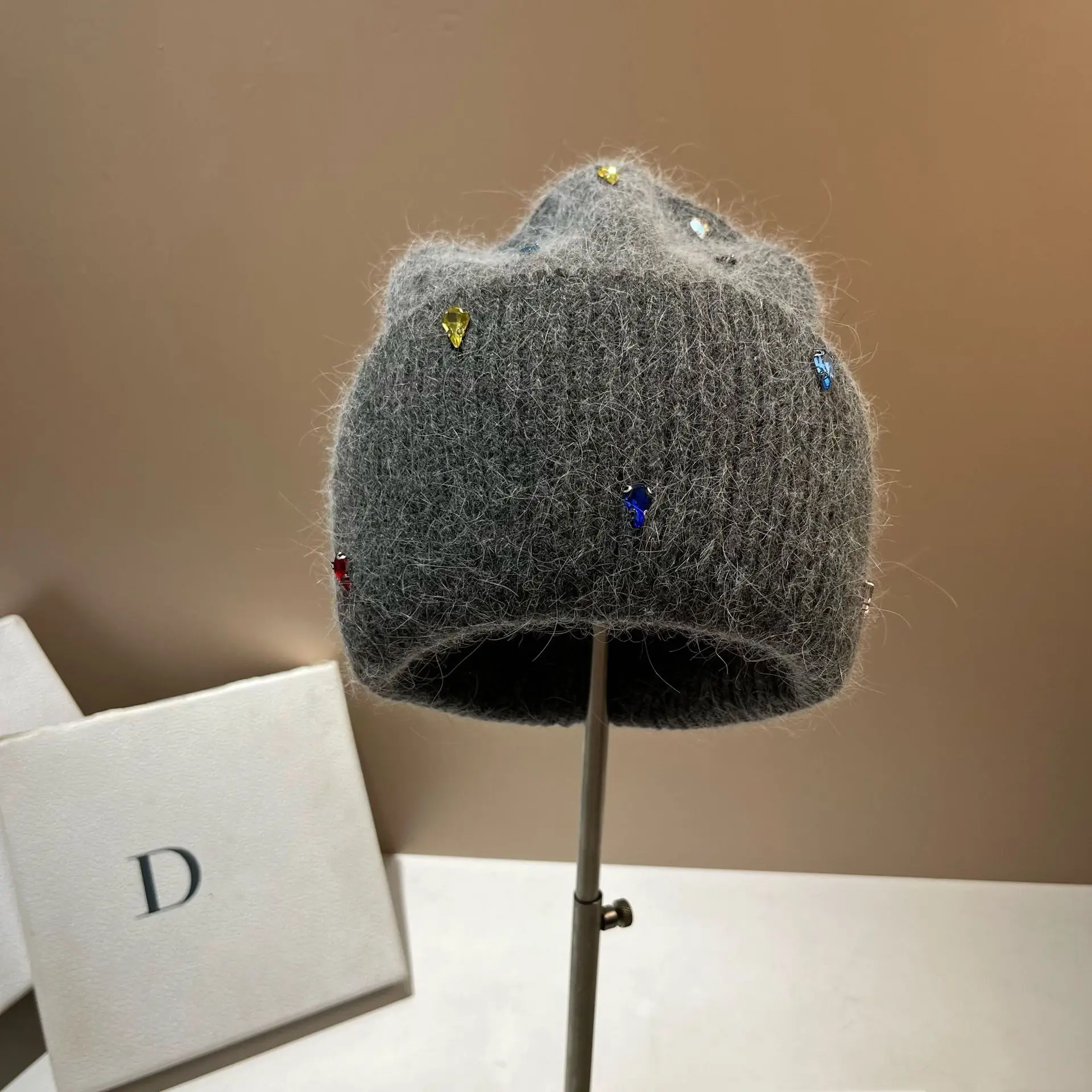 Winter Kaninchen Haar Gestrickte Hut Bogen Rhinodrill Warme Woolen Kappe Russische Ohrenwärmer Frauen Männer Outdoor Übung M511 – Detail 10