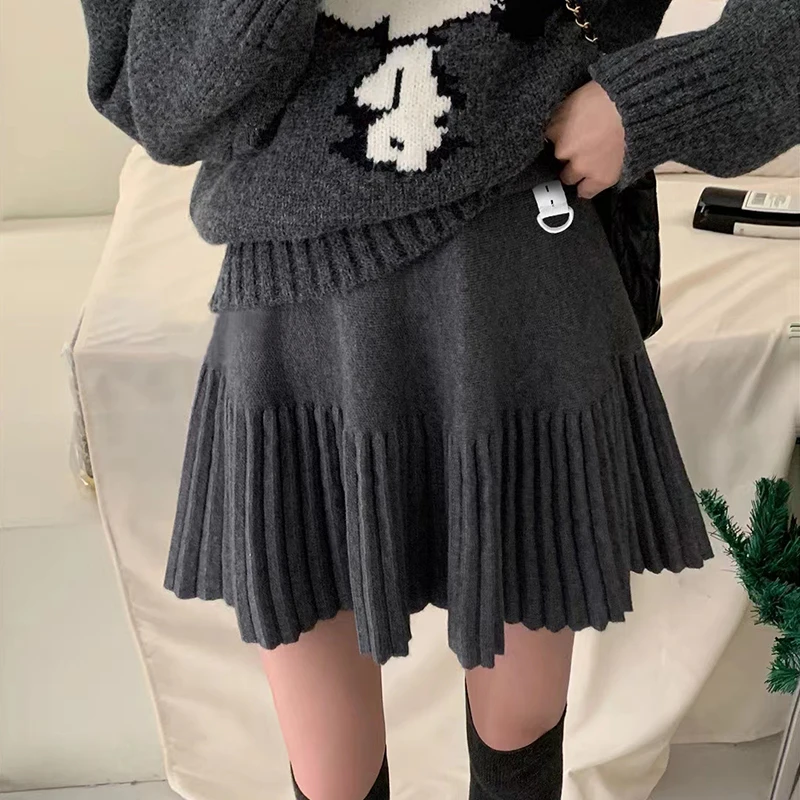 Pregnant Women Skirt Winter Maternity Clothes Solid Color Pregnant Woman Knitted Skirt Adjustable Waist Pregnancy Pleated Mini Skirt Short Lady
