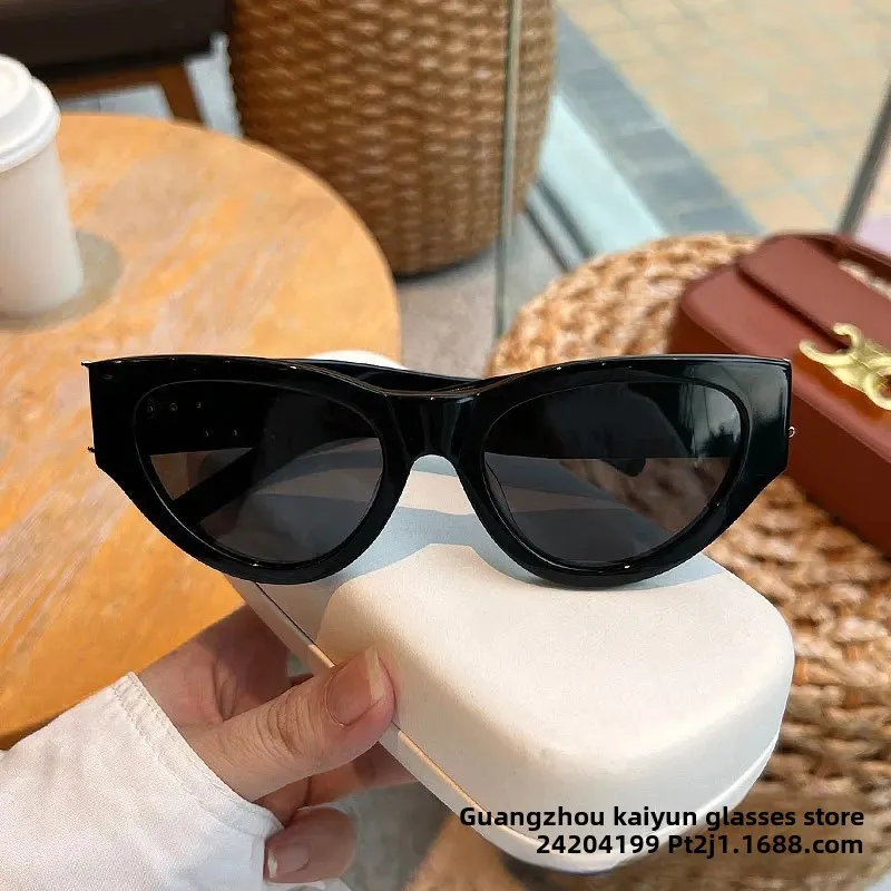 Ʈ������ �罴 �� ������ �� ���۶�, ���� ���� ���� ��Ƽ�� ���� �� ������ ���۶�, M94