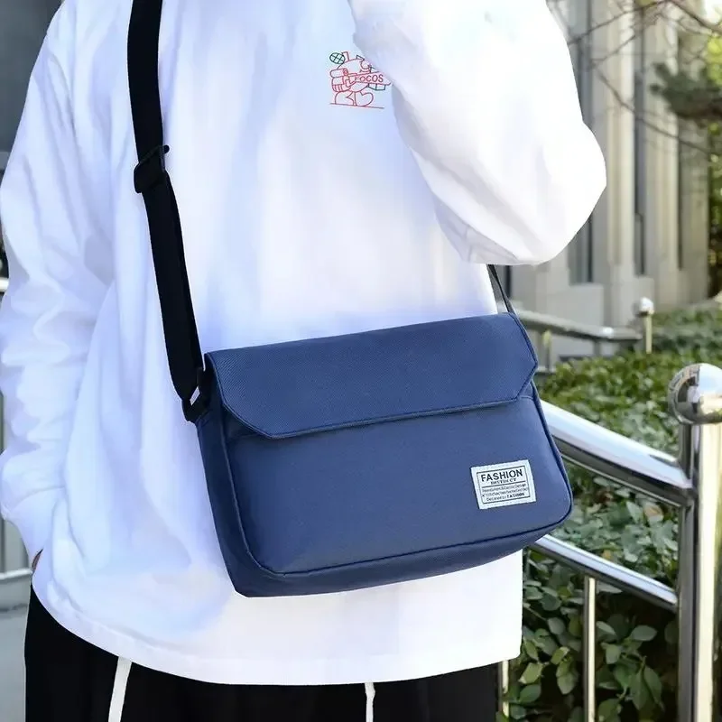 Fashion Simple Shoulder Bag New Large-capacity Portable Versatile Crossbody Bag Outdoor Sports Business Trip Messenger Bag