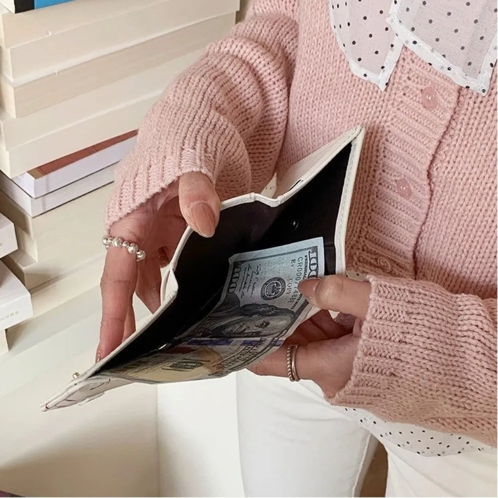Neue Kirschblüten-Schleifendruck Geldbörse Dreifach Gefaltete Multi-Fach Kurze Brieftasche PU-Leder Münzbeutel für Damen – Detail 6