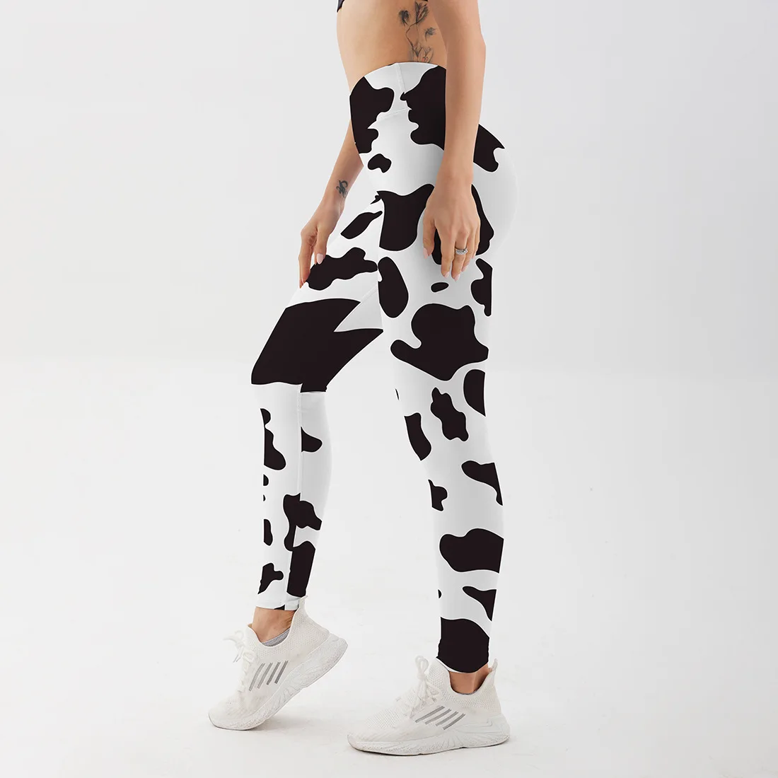 

New Cow Print Yoga Leggings High Waist Slim Fashion Black and White Stitching Casual Pants Long Leggings Sport Women Fitness