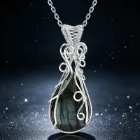 Pendentif en labradorite arc-en-ciel pour femme, fil de cuivre enroulé autour de la labradorite, bijoux en labradorite, collier en labradorite avec chaîne et boîte 1
