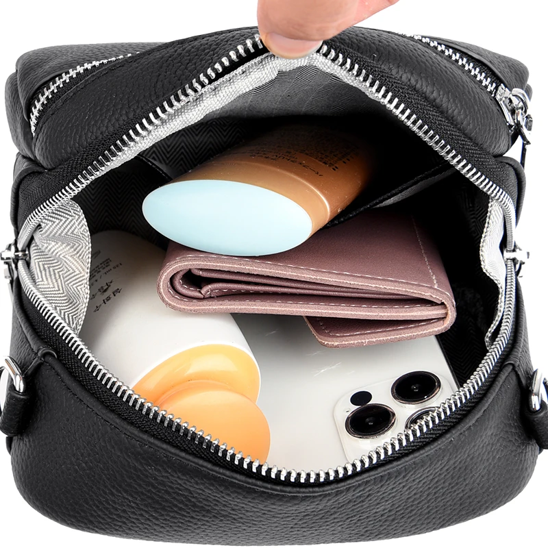 حقيبة يد ذات سعة كبيرة