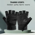 Black short finger