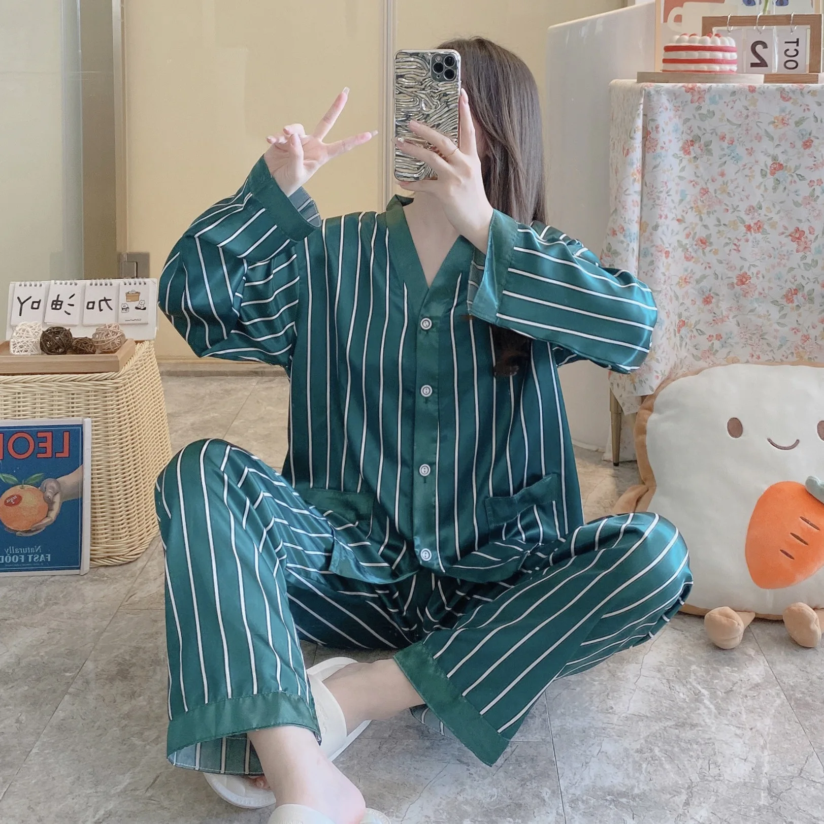 Cotton Pajama Set Women's long-sleeved ice silk pajamas two-piece set of printed high-end ice silk can be worn outside can be worn at home spring