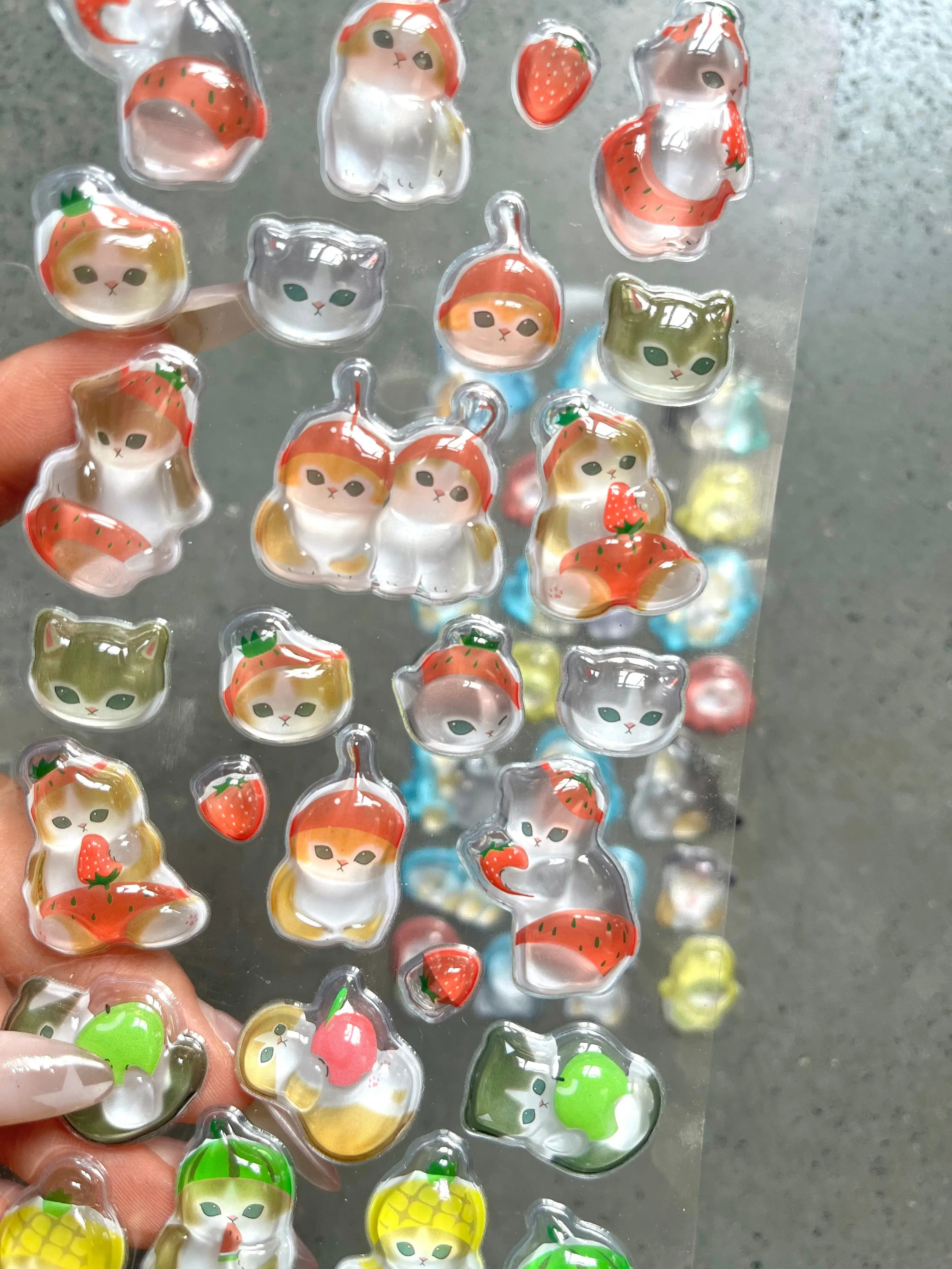 투명 크리스탈 에폭시 3D 고양이 스티커 귀여운 과일 디자인 퍼피 데칼 (스크랩북, 앨범, 휴대폰, 어린이 문구, 장)