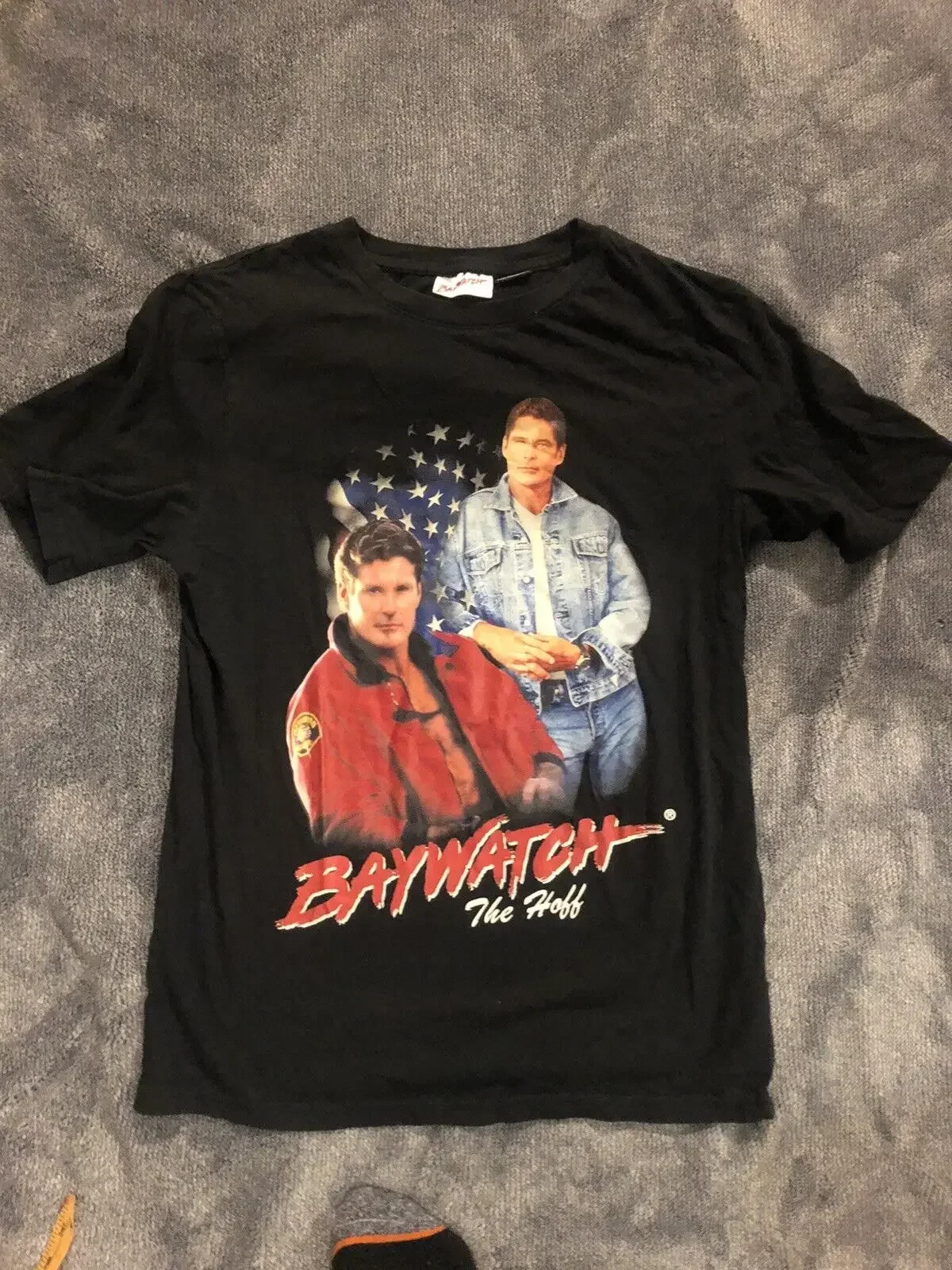 

Новинка, футболка Baywatch The Hoff Sz Med David Hasselhoff NWOT, читайте описание