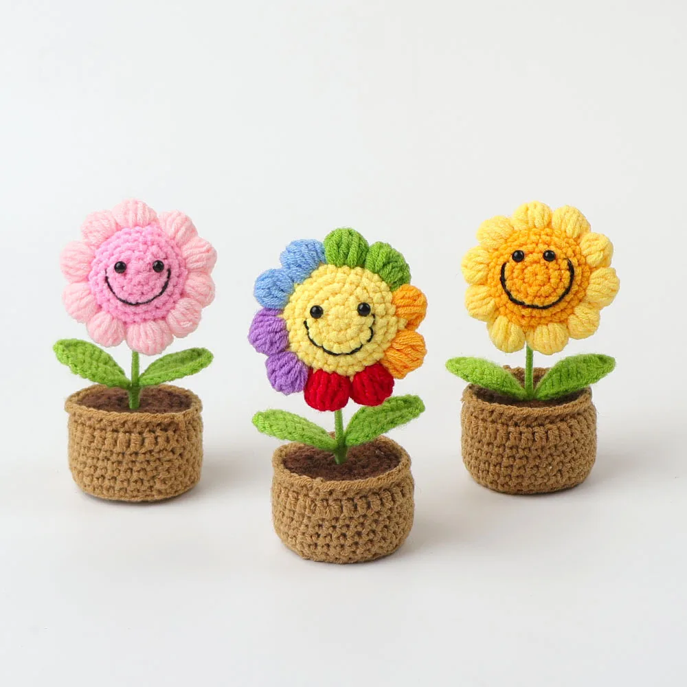 Gehäkelte Sonnenblumen im Topf, niedlicher Strick-Blumentopf, Blumentopf, handgewebte Pflanze, Auto, Tisch, Bücherregal, Heimdekoration, Geschenk