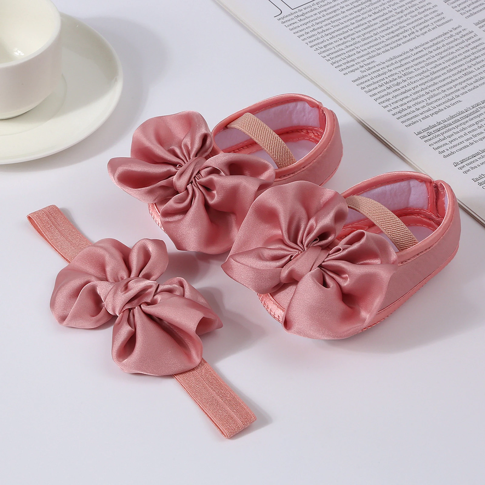 Baby Girls Shoes Cute Bowknot Mary Jane Flats Crib Shoes Princess Soft Non-Slip Walking with Headband Infant First Walker