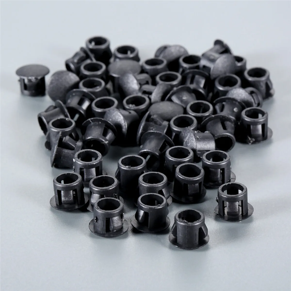 50pcs/set Hole Plugs 5/6/8/10/12/13/14mm Nylon Snap-on Dust Cover Tube Flat Cap Plugging Pipe Furniture Screw Hole
