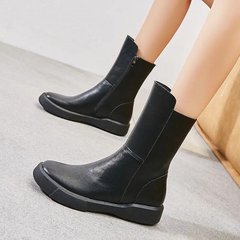 2022 Autumn Winter Motorcycle Boots Vintage PU Leather Flat Mid Calf Women Boots Female Cross Tied Fur Snow Fashion Boots 35-40