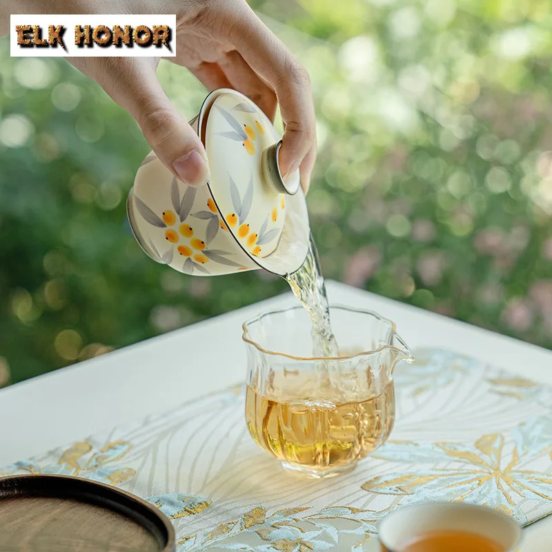 125ml Hand-painted Loquat Cover Bowl Zen Ercai Tea Tureen Boutique Ceramic Gaiwan Vintage Tea Brewing Cafes Gift Teaware Crafts