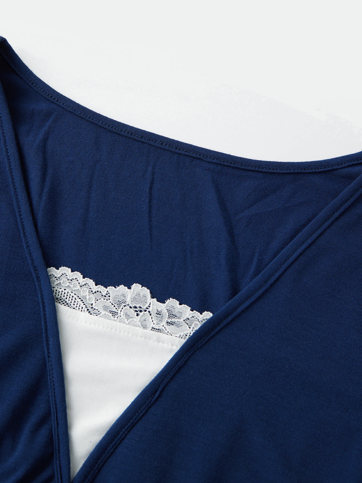 Women s Long Sleeve V Neck Patchwork T-shirt for Casual Daily Wear Streetwear Tops for Fall Fashionistas