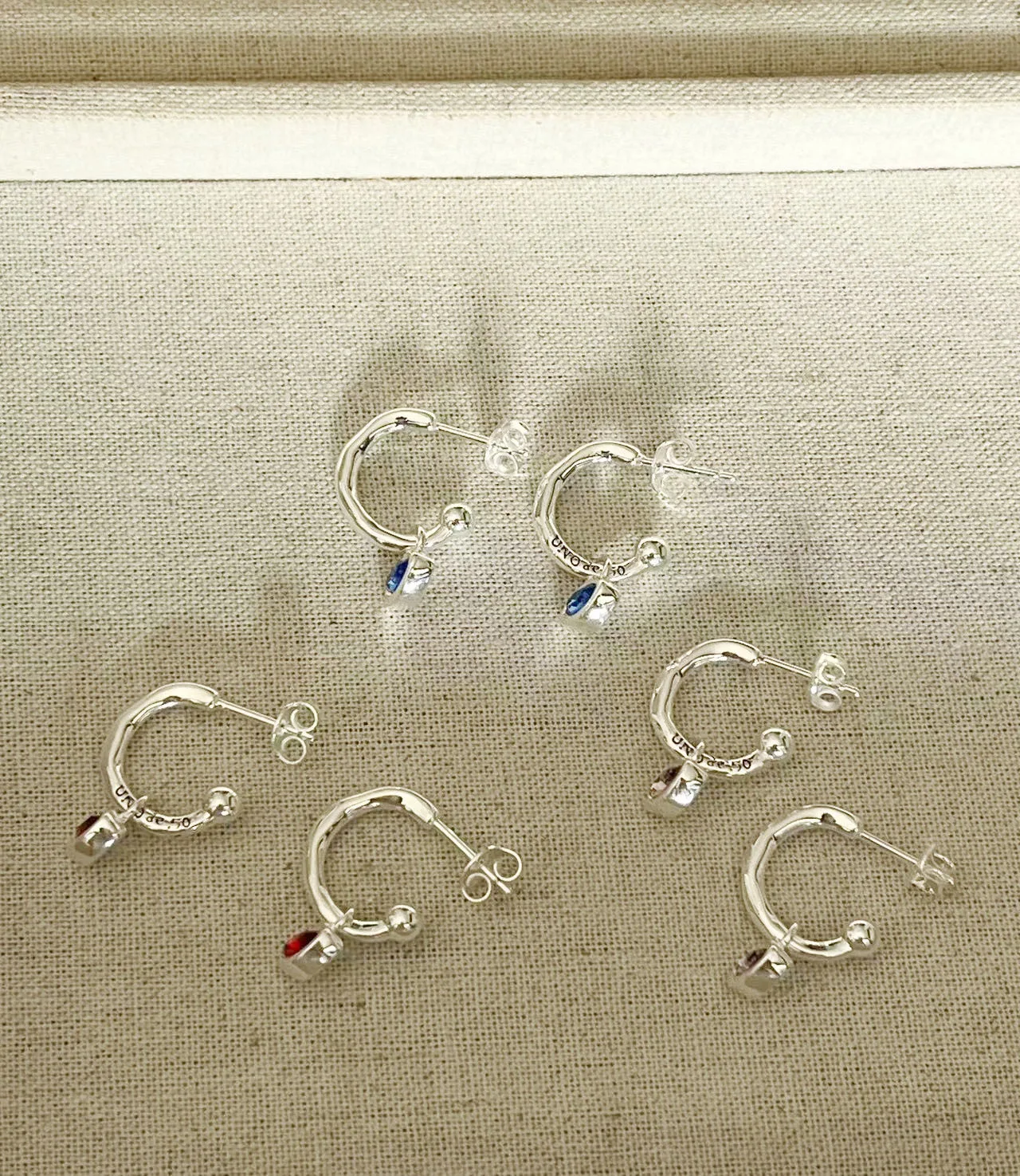 YS 2023 New UNOde50 Spanish Bestselling Exquisite Blue Gem Trend Fashion Women's Earrings Jewelry Gift Bag